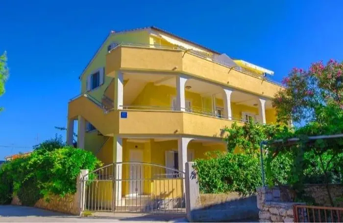 Apartments Petrovic
